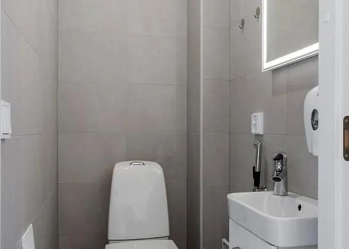 Hattara A - 12 Hloe, Golf *